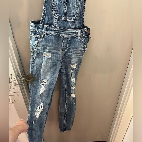 Dollhouse  Denim Distressed Overalls Jumper Size 1. - Picture 9 of 13